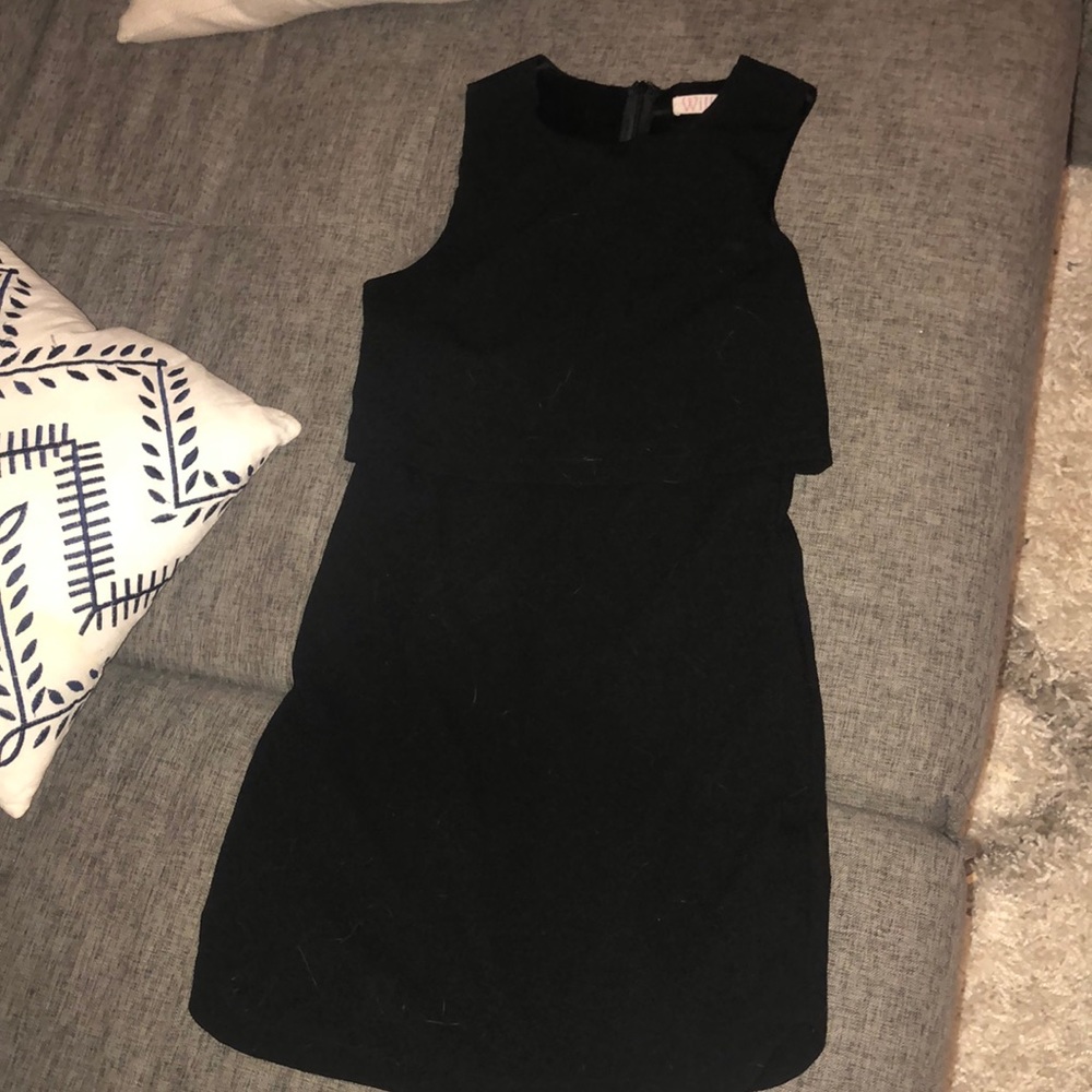 Title black dress.